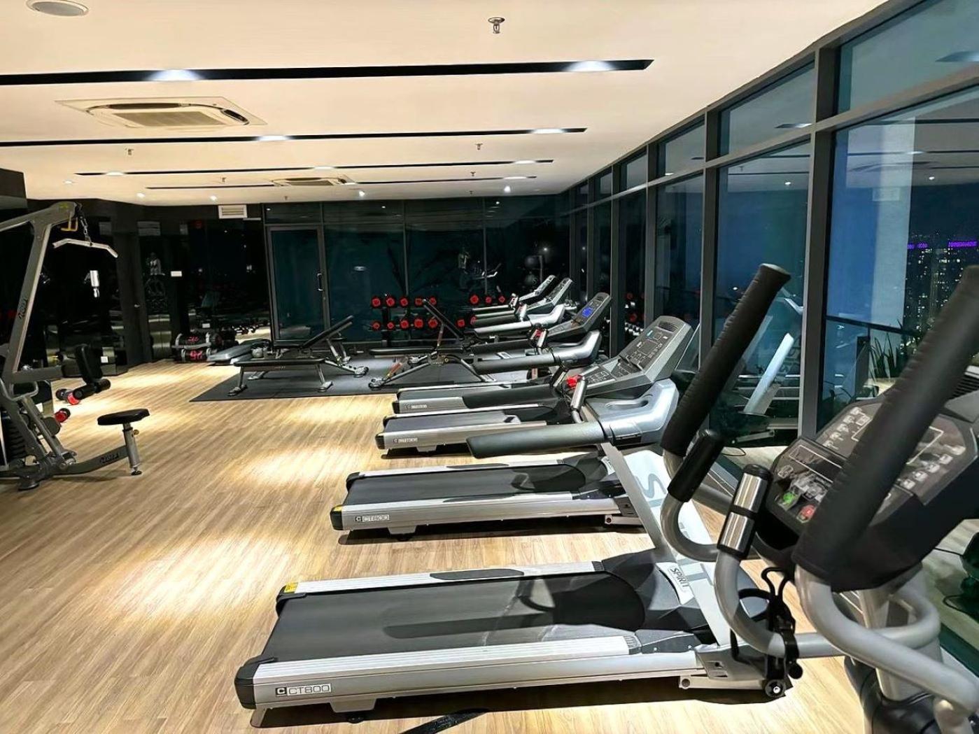 The Luxe Suites Klcc By Cozy Stay Kuala Lumpur Kültér fotó